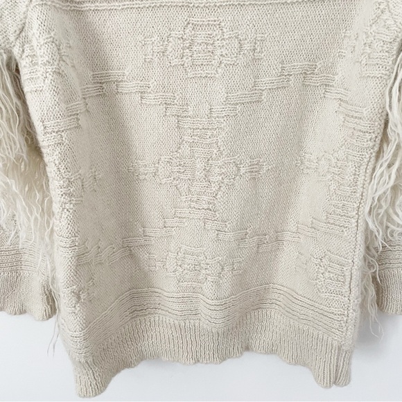 Hand made in Peru 100% baby Alpaca wool sweater with fringed sleeves in ivory - Picture 10 of 14